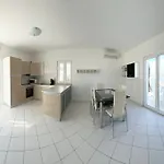 Residence Amore * Τρογκίρ