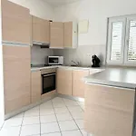 Residence Amore * Τρογκίρ