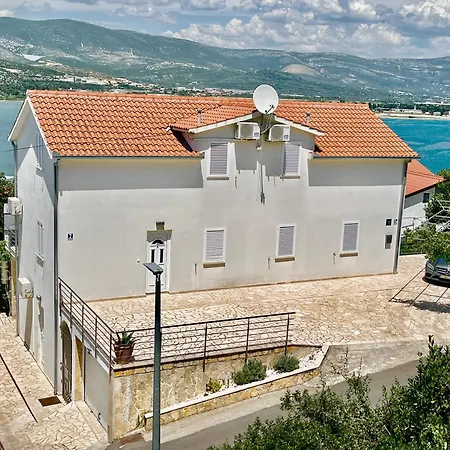Residence Amore Апартаменти Трогір